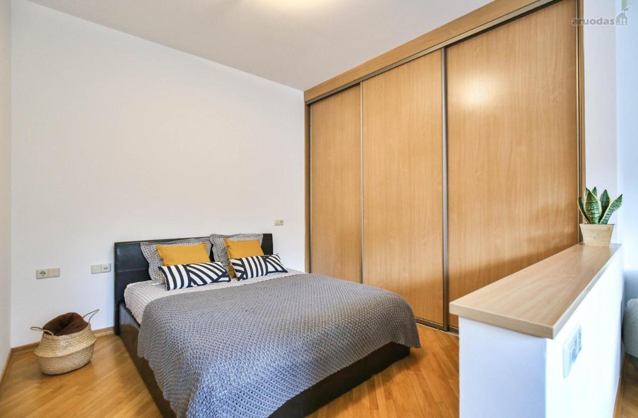 S3 Apartments Heart Of Old Town Vilnius Exterior foto
